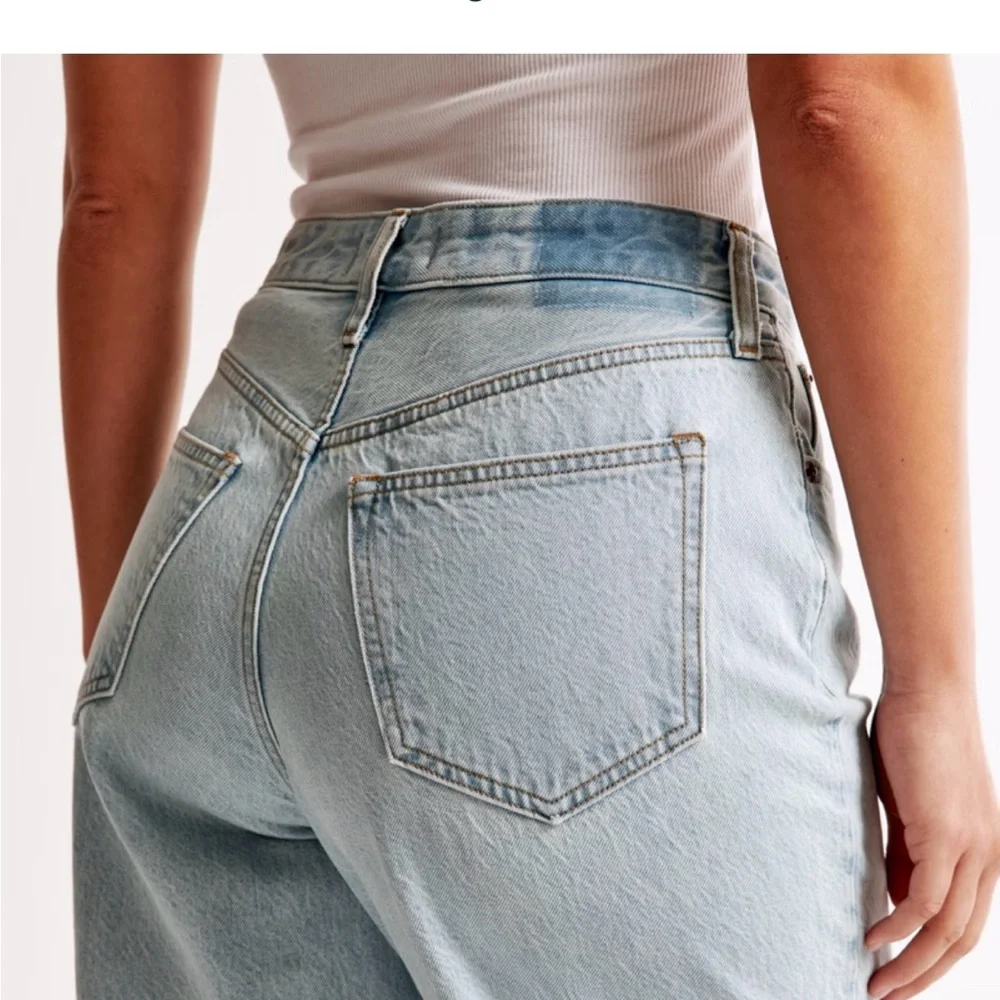 Abercrombie Light Blue Jeans - Picture 3 of 8